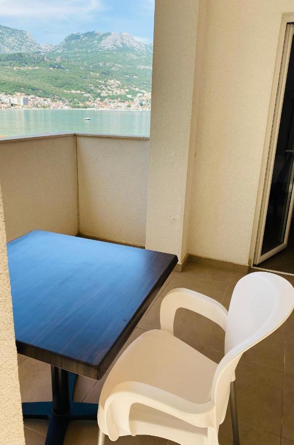 Hotel Vienna Herceg Novi Exteriér fotografie