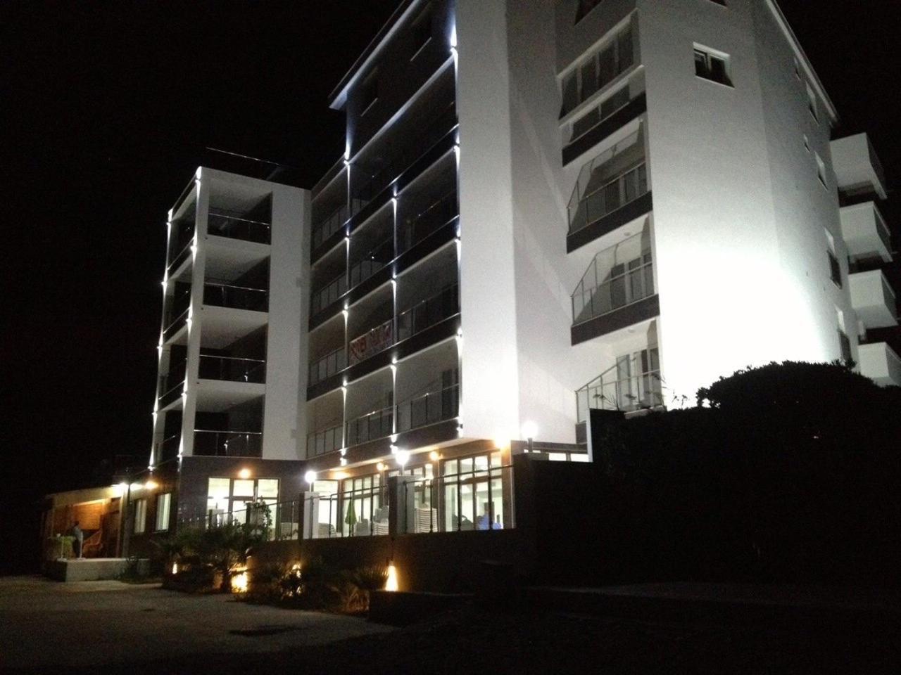 Hotel Vienna Herceg Novi Exteriér fotografie